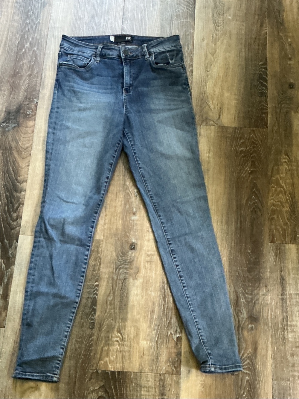Kut from the Kloth Mid Wash Skinny Jeans - Blue